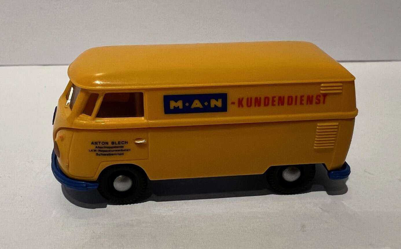 VW T1 "MAN Kundeservice"