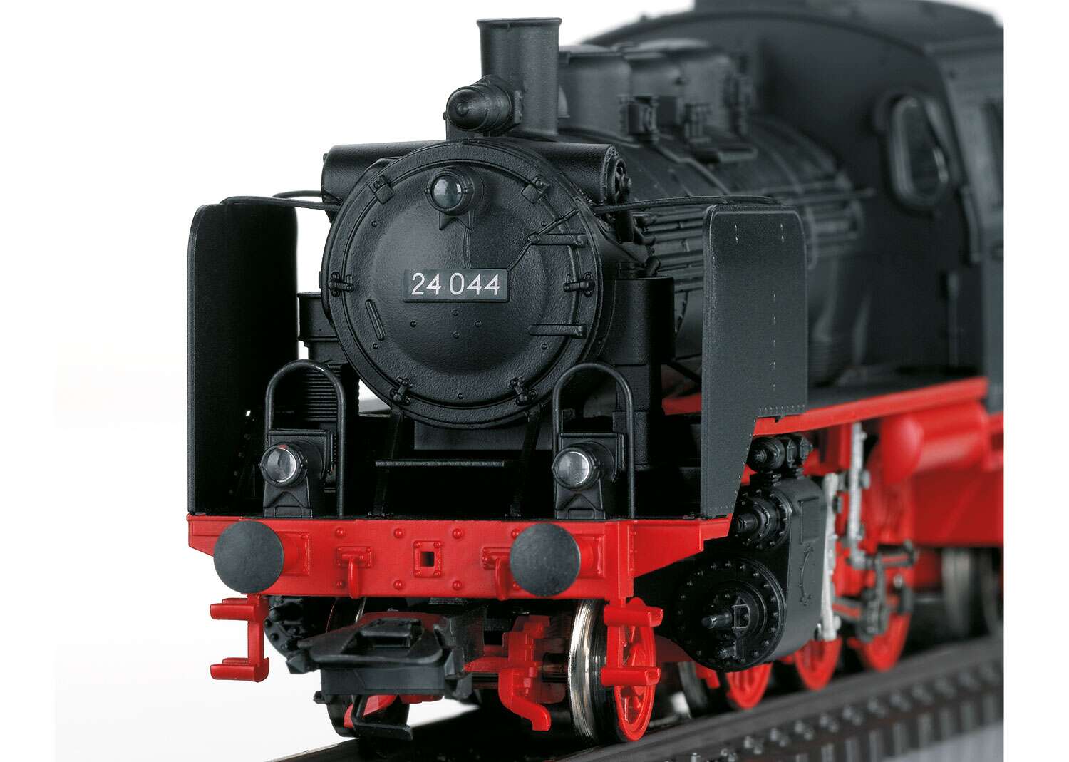Class 24 Steam Locomotive with a Tender