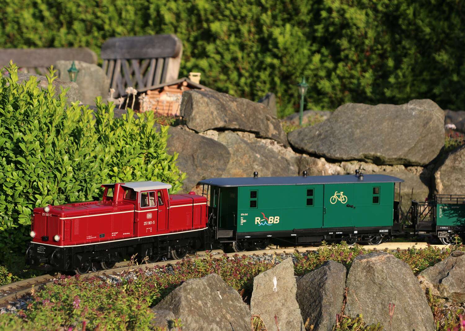 Narrow Gauge Diesel Locomotive 251 901-5