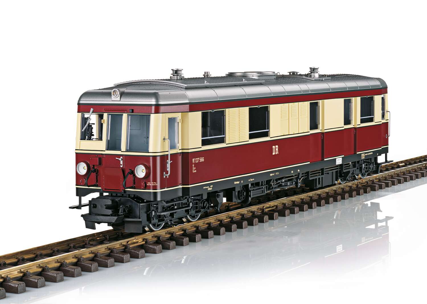 DR Class VT 137 Powered Rail Car