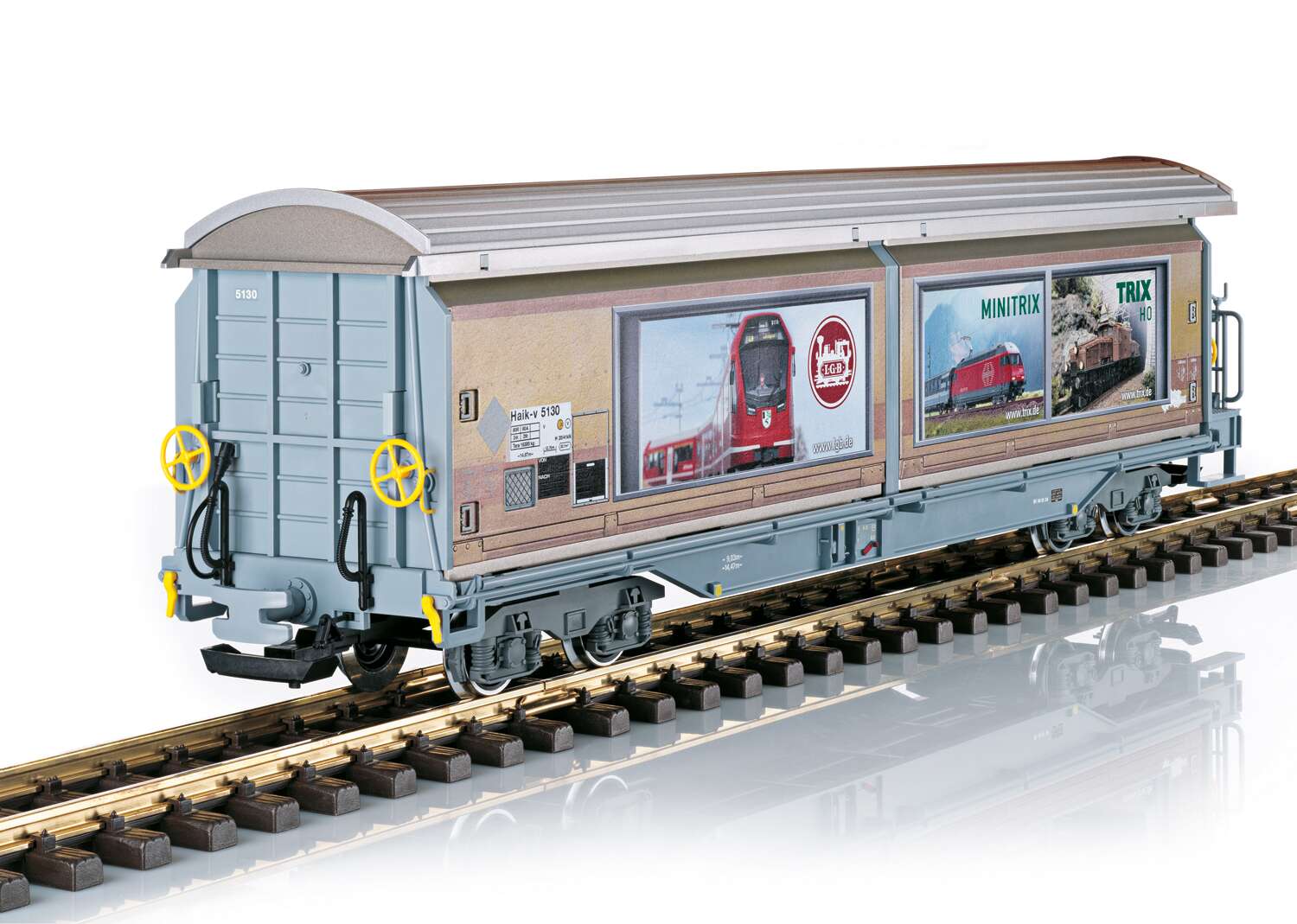 Sliding Wall Boxcar