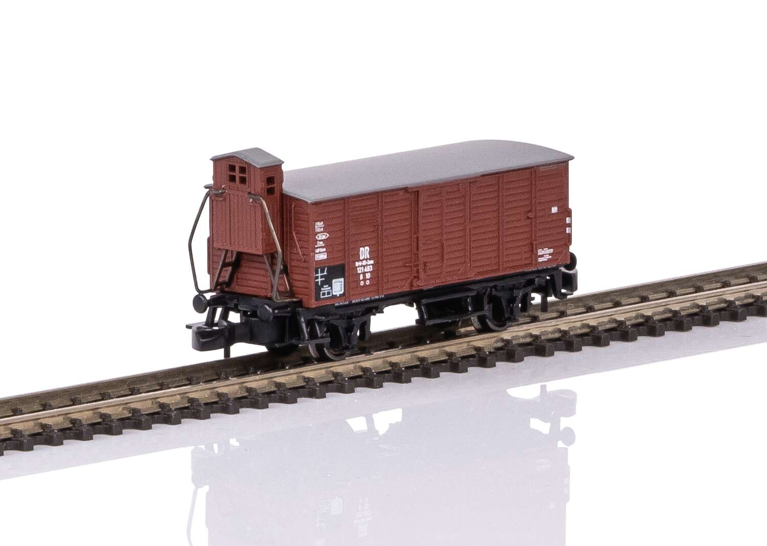 Type G 10 Freight Car With a Short Brakeman’s Cab