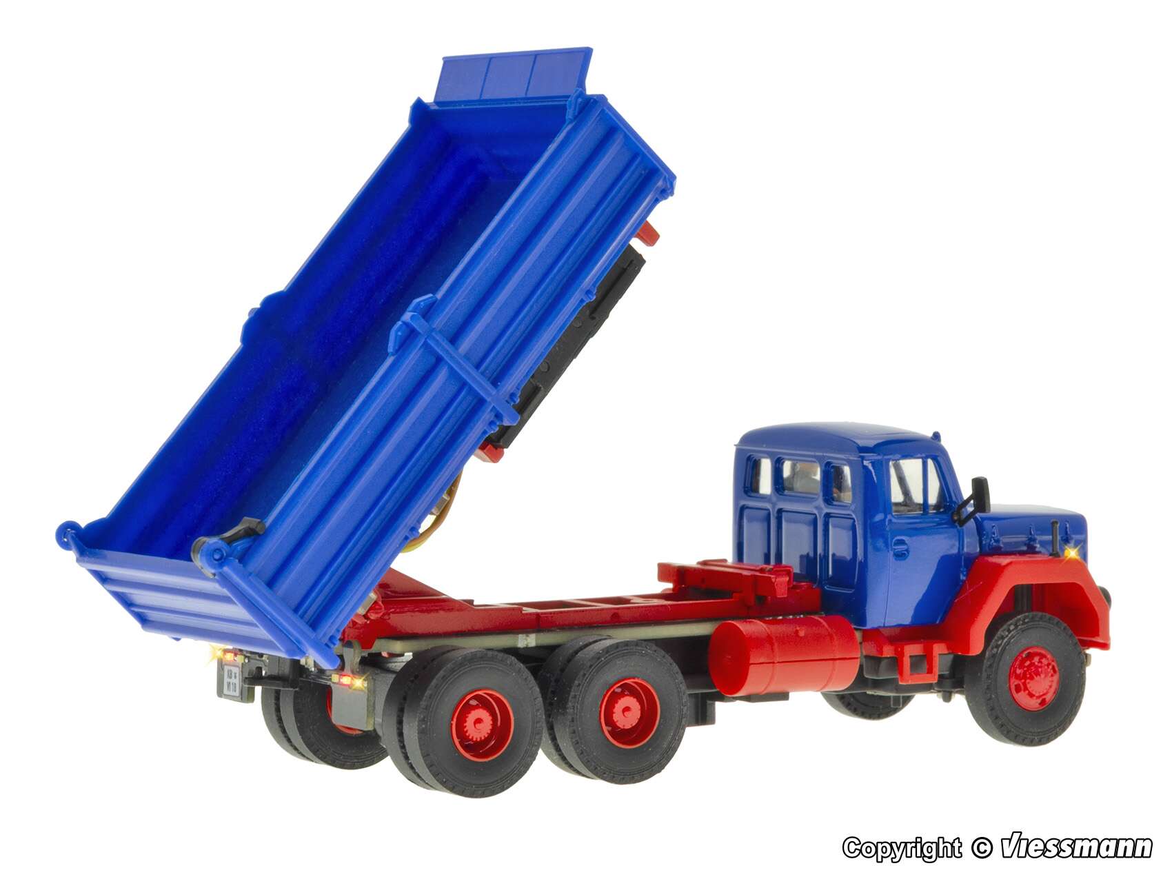 MAGIRUS DEUTZ 3-axle square bonnet with motorized tilt, functional model